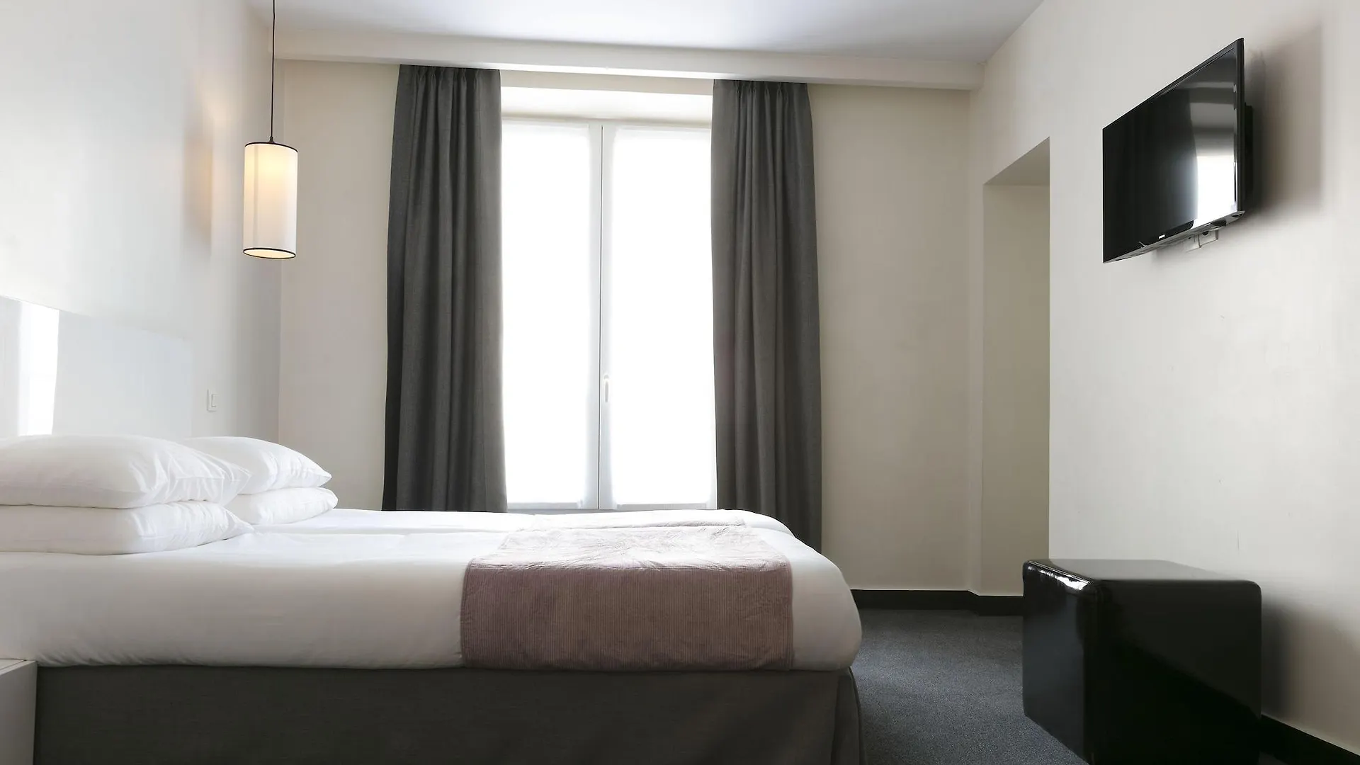 Hotel Standard Design 3*
