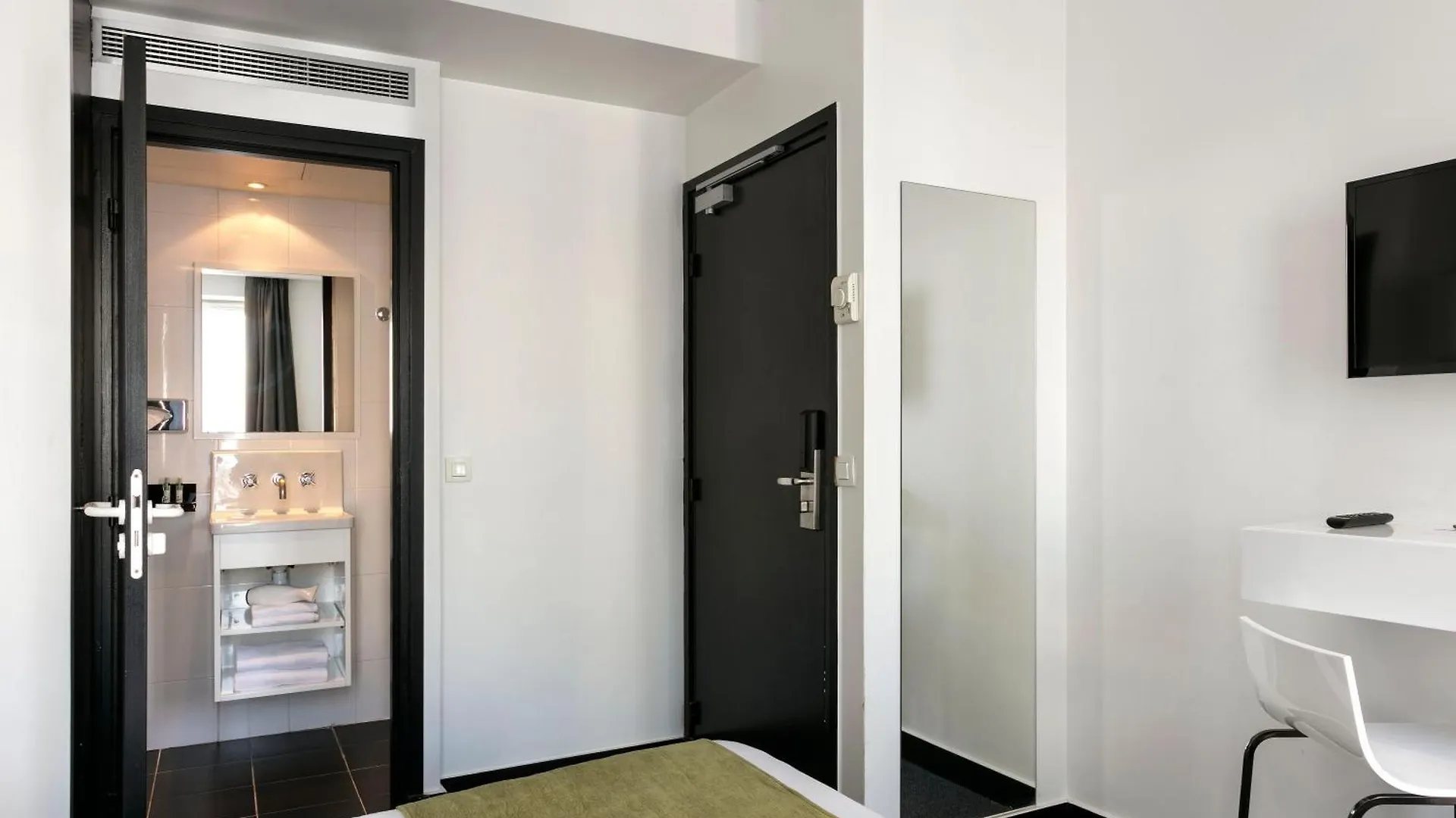 Standard Design Hotel 3*