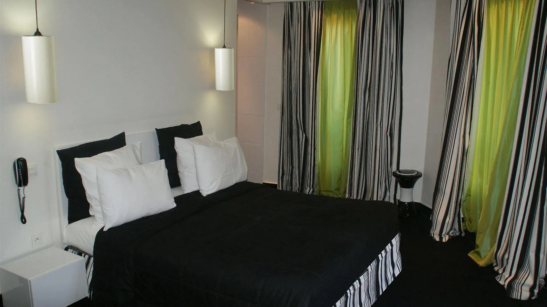 Standard Design Hotel Paris
