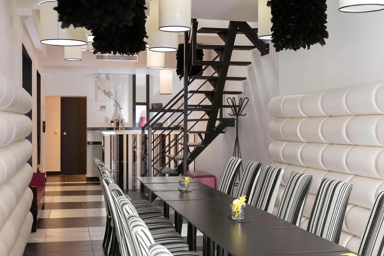 Hotel Standard Design Parijs